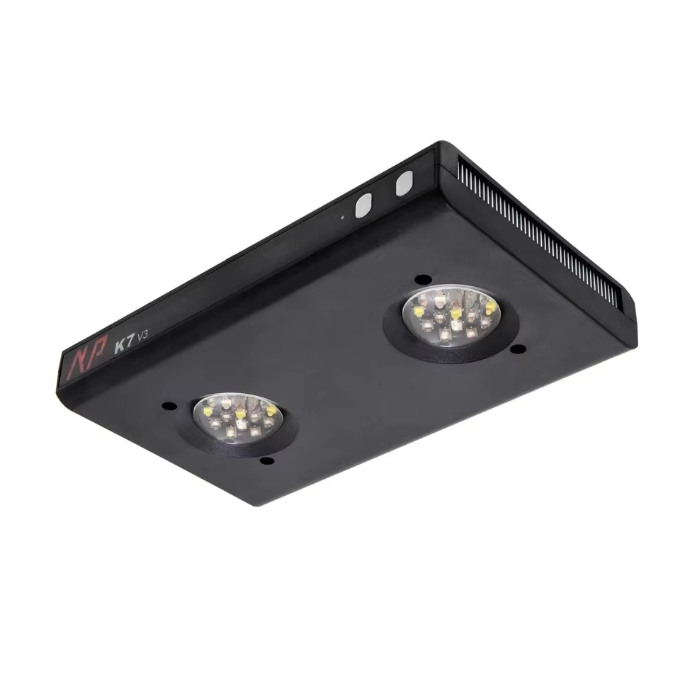 Aquarium Light - K7 140 واط الطيف الكامل واي